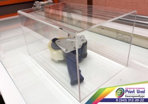 Крышка из оргстекла