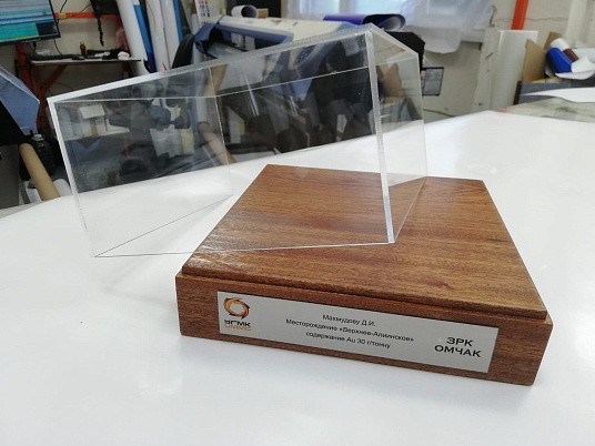 Футляры и боксы для моделей