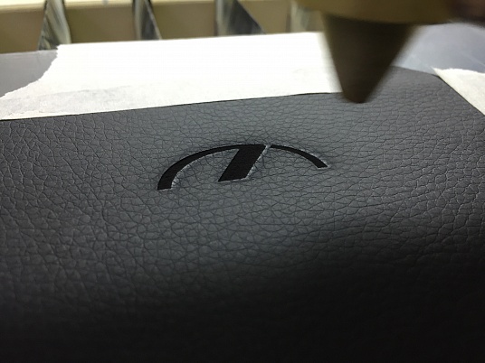 Гравировка на коже