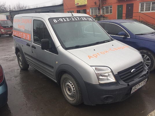 Реклама автомобиля Форд. Аргон сварка