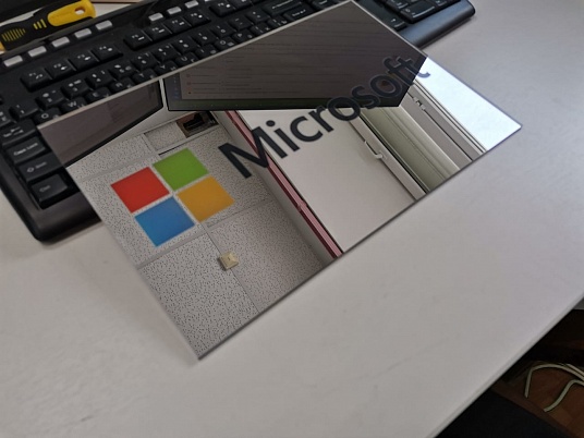 Зеркальная табличка